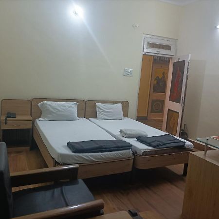 Hotel Midtown Haridwār Extérieur photo