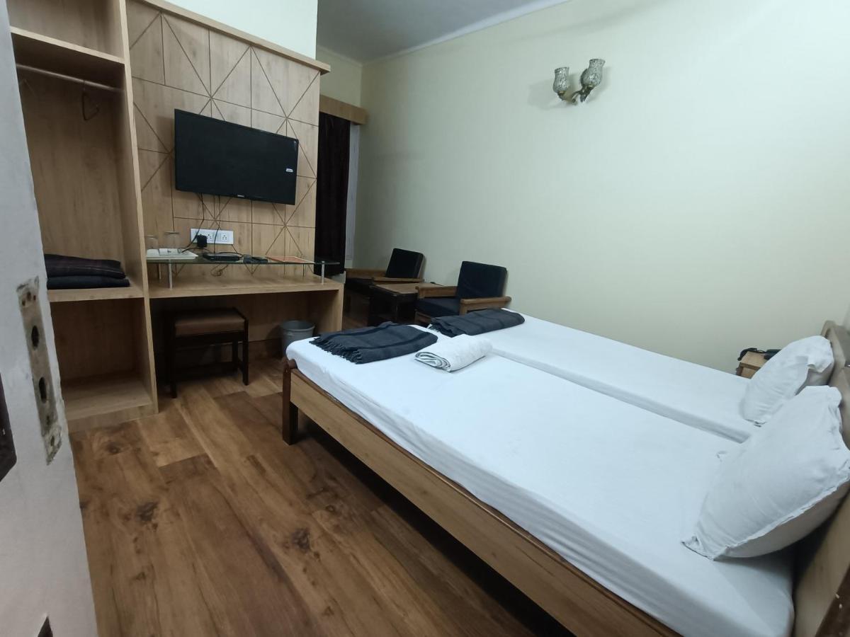 Hotel Midtown Haridwār Extérieur photo