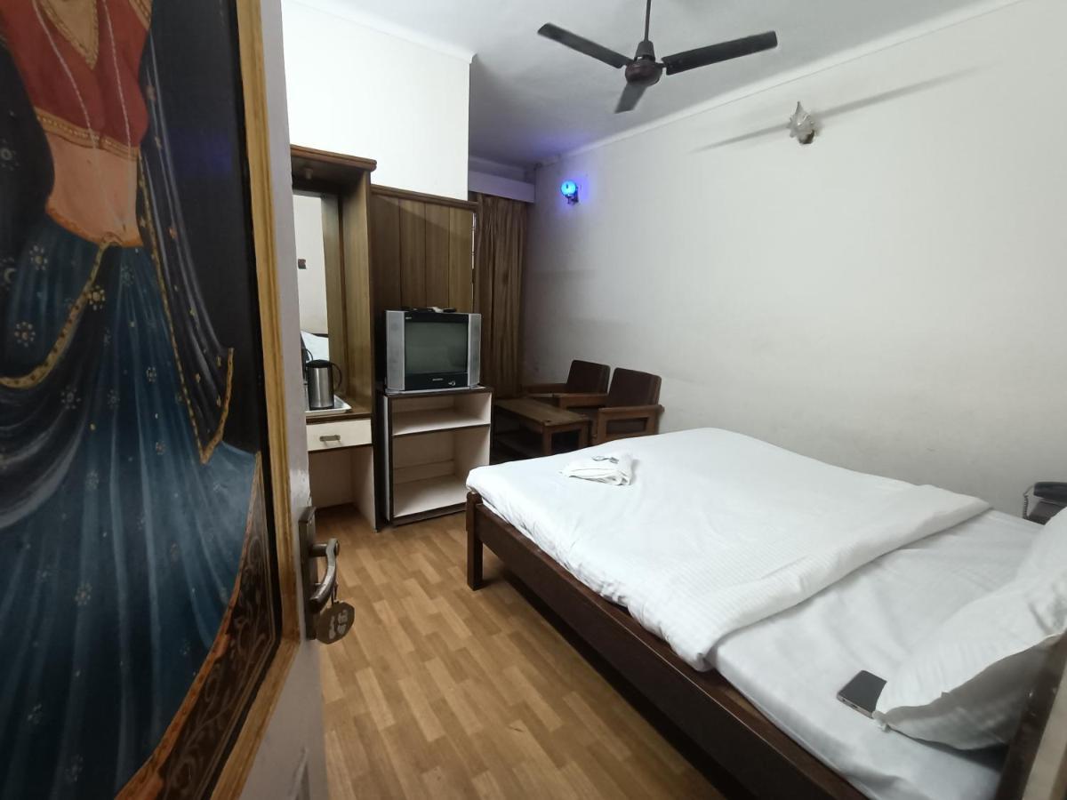 Hotel Midtown Haridwār Extérieur photo