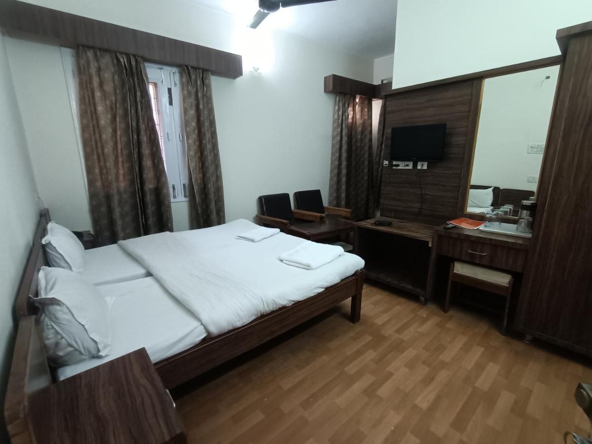 Hotel Midtown Haridwār Extérieur photo