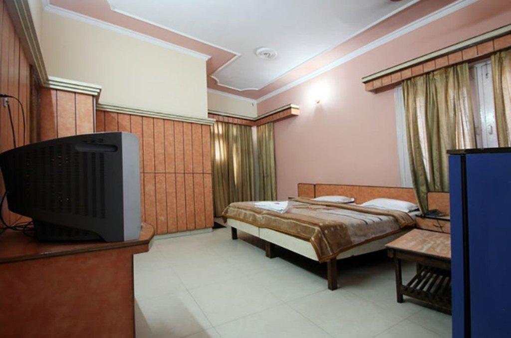 Hotel Midtown Haridwār Extérieur photo